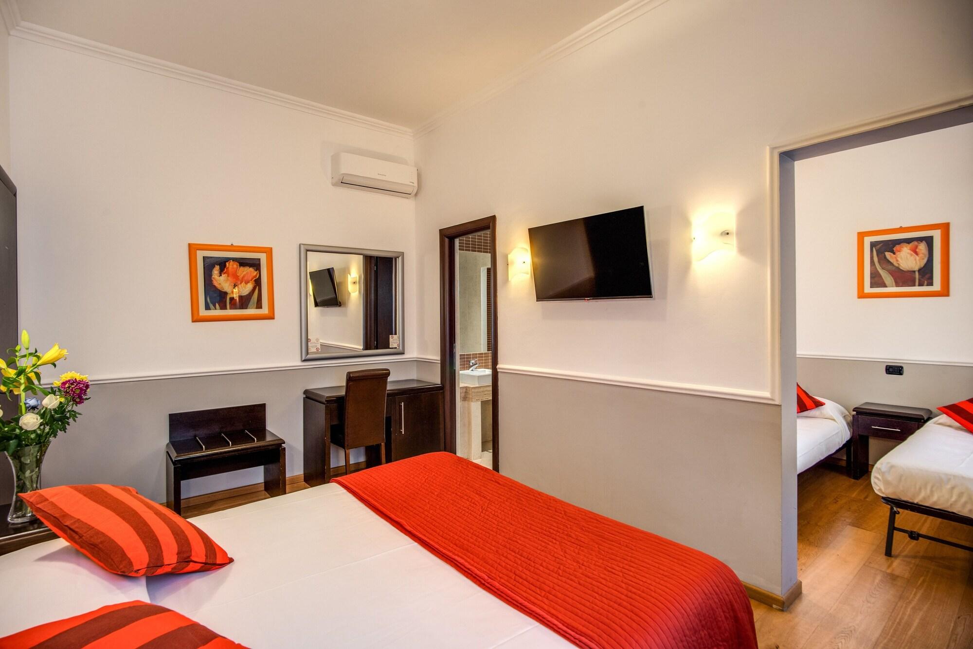 Hotel Everest 2*